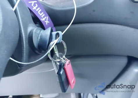 2003 Ford E-150 Chateau/Xl/Xlt из США, поврежденный, VIN 1FMRE11L93HA44846